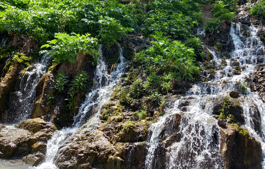 همسفر با بهار به آبشارهای اطراف کرج